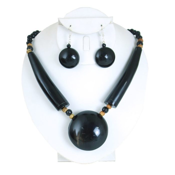 Black Massive Bone Pendant African Necklace Set